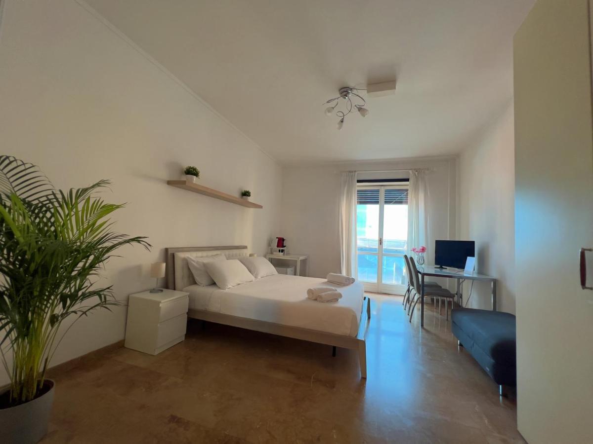 Appartme Guest House Seveso 40 Mailand Exterior foto