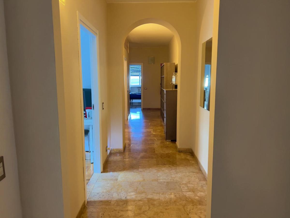 Appartme Guest House Seveso 40 Mailand Exterior foto