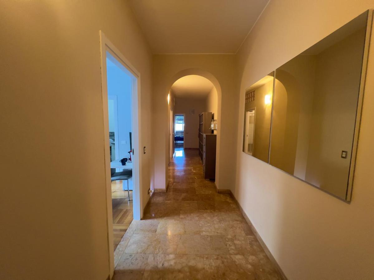 Appartme Guest House Seveso 40 Mailand Exterior foto